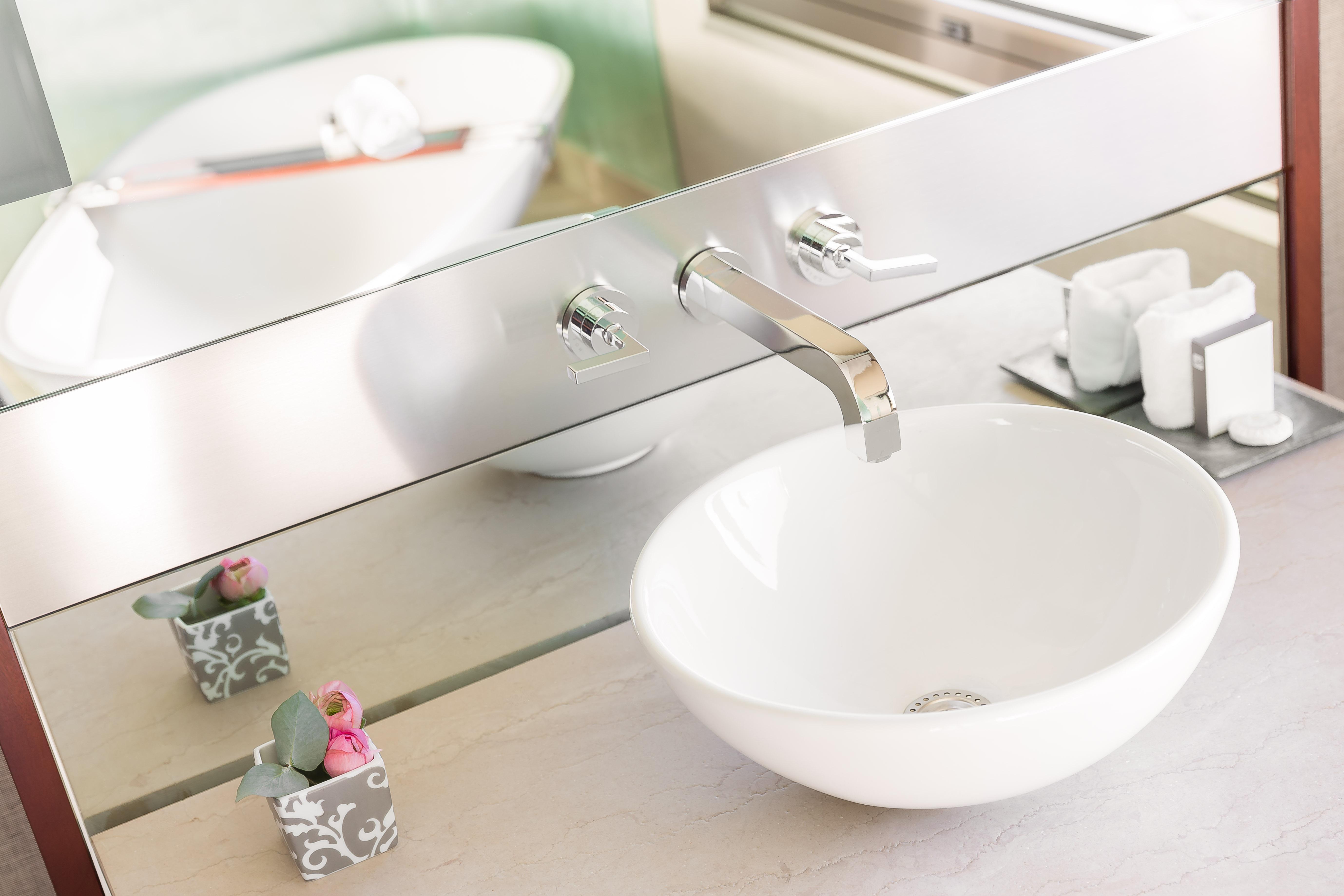 Hotel Miramar Barcelona Gl Екстериор снимка A washbasin