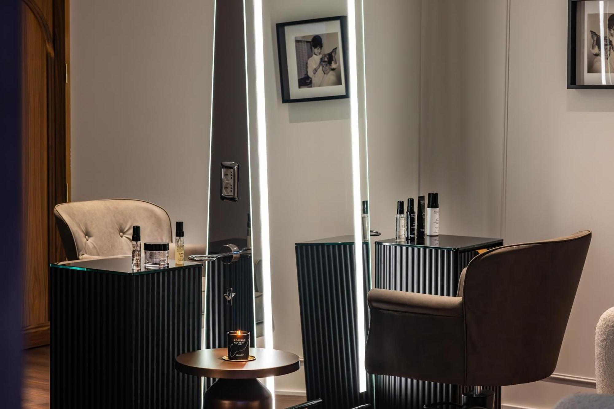 Hotel Miramar Barcelona Gl Екстериор снимка