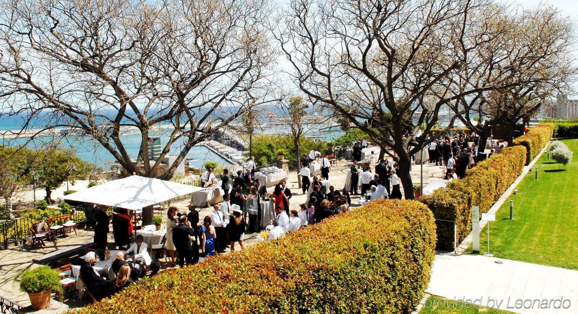 Hotel Miramar Barcelona Gl Екстериор снимка Hanami at the Umeda Zoo