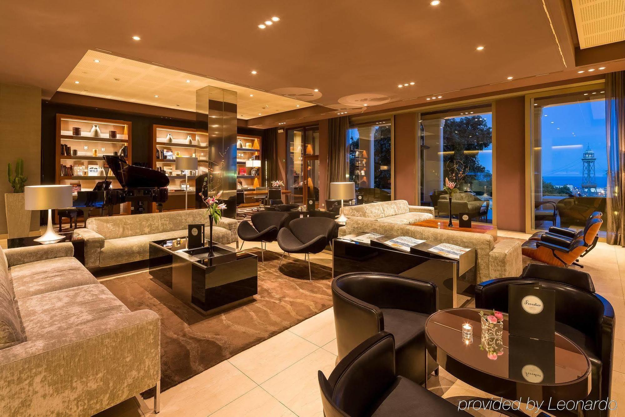 Hotel Miramar Barcelona Gl Екстериор снимка The lounge at the airport