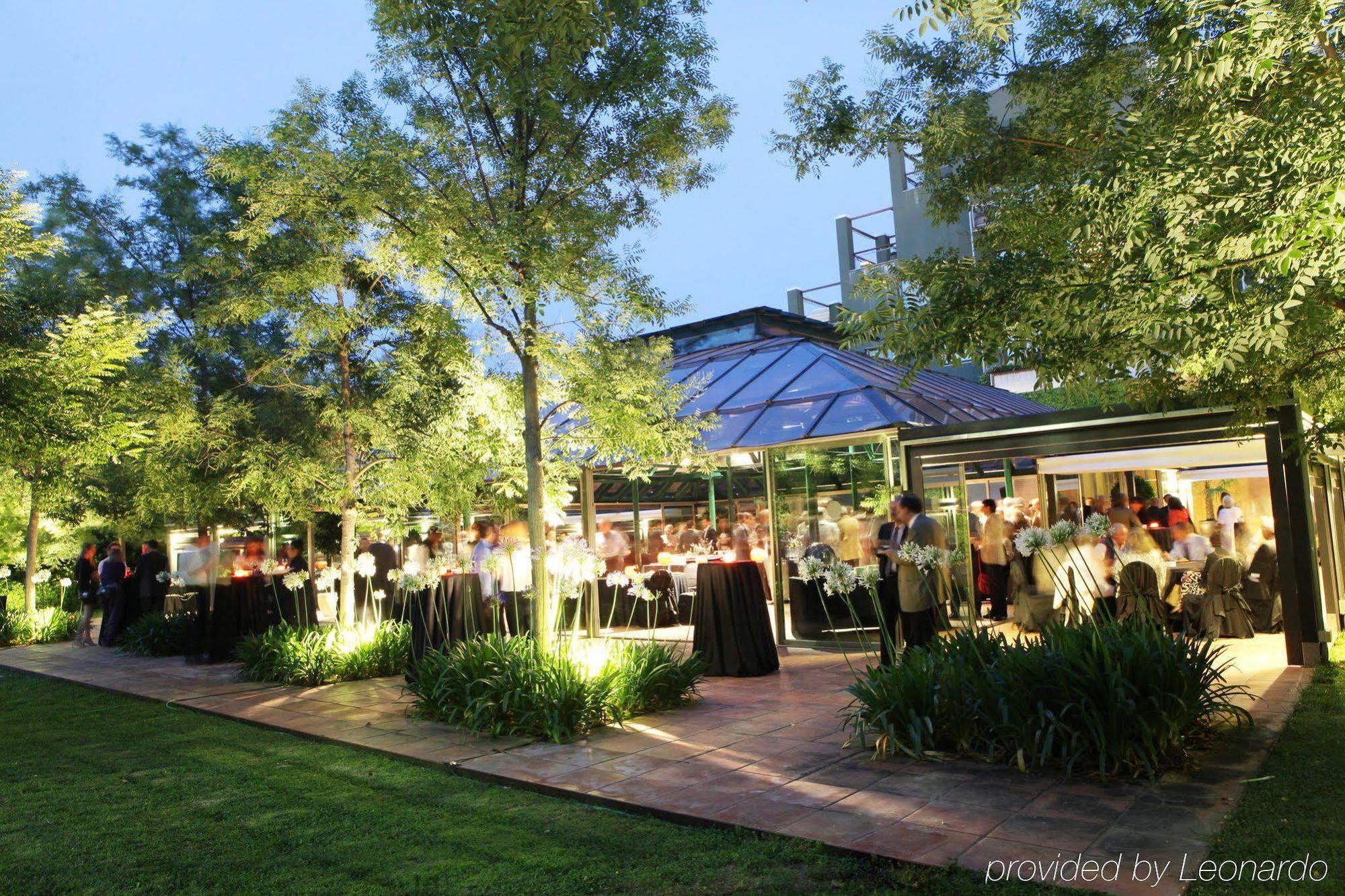 Hotel Miramar Barcelona Gl Екстериор снимка The Garden at the Dallas Arboretum and Botanical Garden